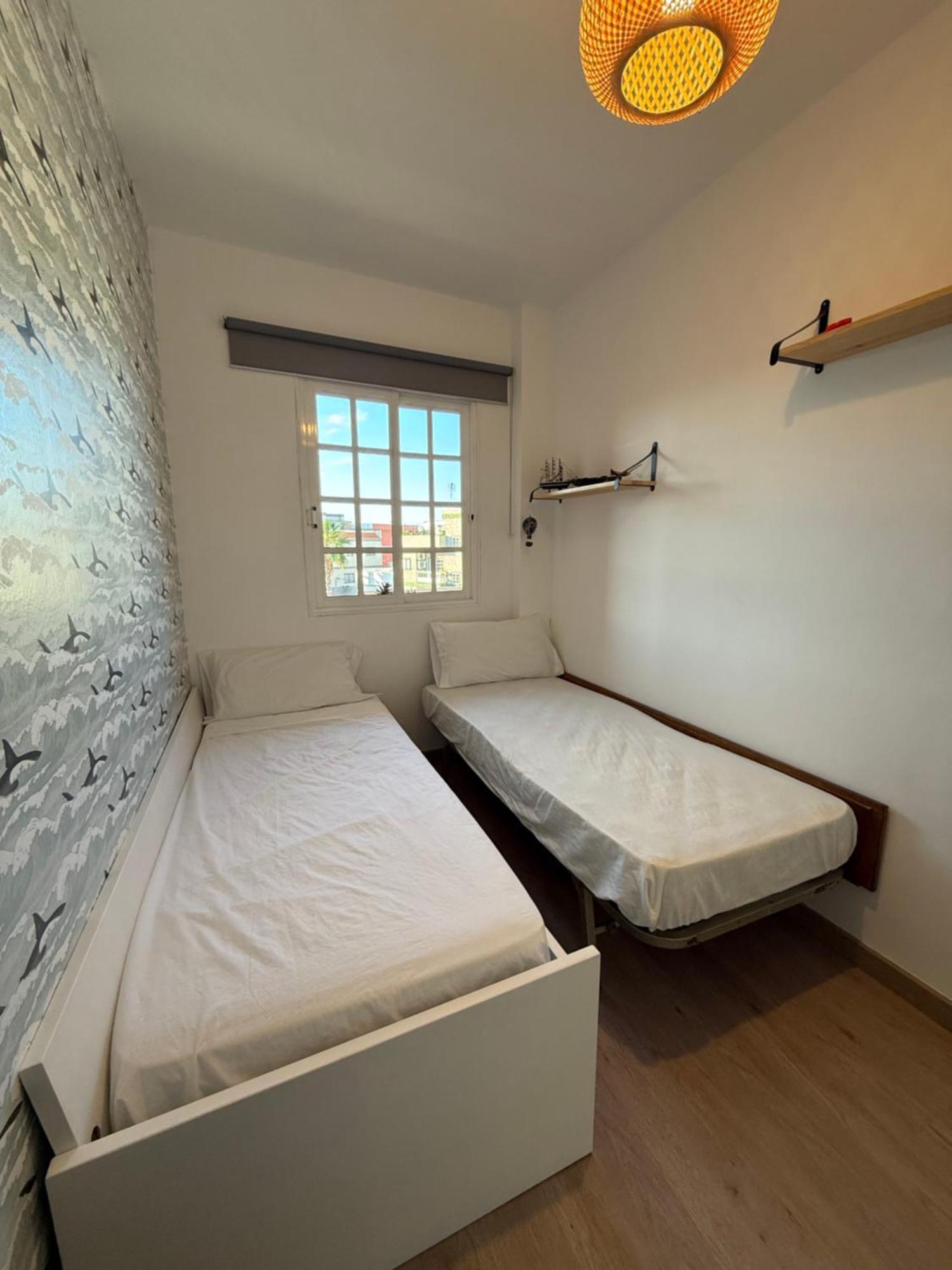 Seaside Paradise - 2 Bedroom With Ocean Views & Air Conditioning In Apartment Playa San Juan