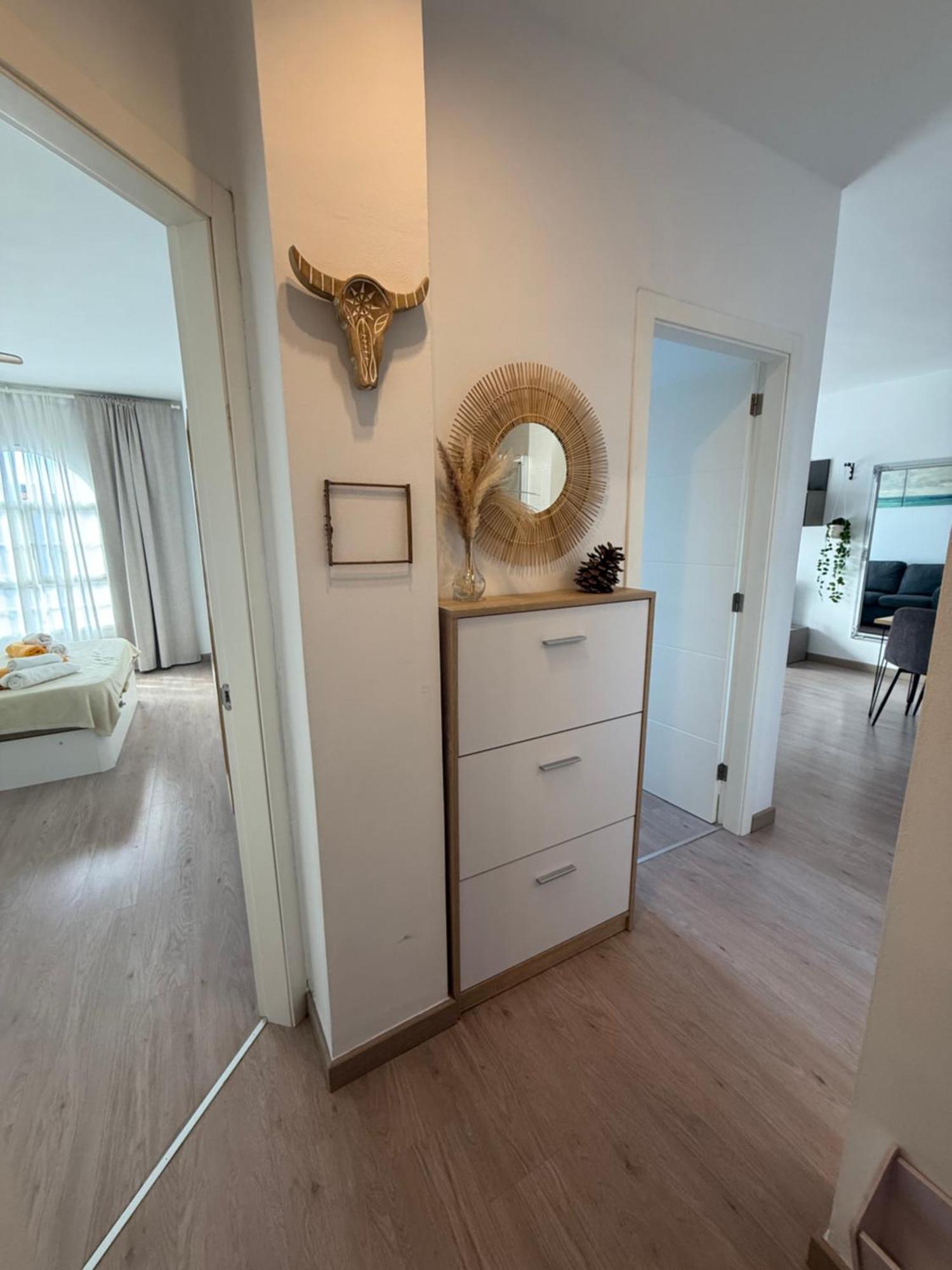 Seaside Paradise - 2 Bedroom With Ocean Views & Air Conditioning In Playa San Juan